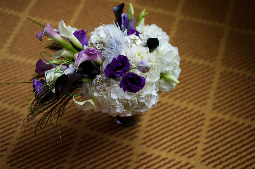 Teardrop wedding bouquet
