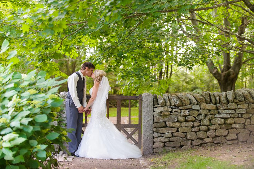 Bride and groom in trees