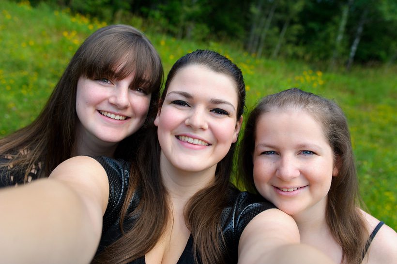 Sisters selfie