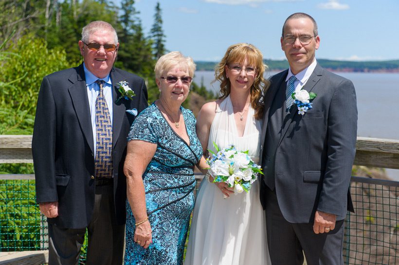 Family photo Hopewell Rocks