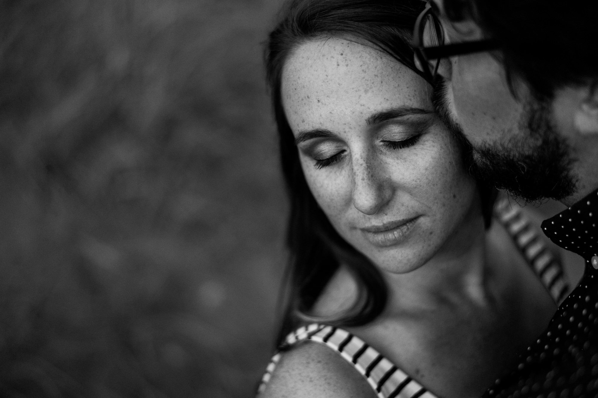 Couple kissing on the beach - Parlee Beach Shediac