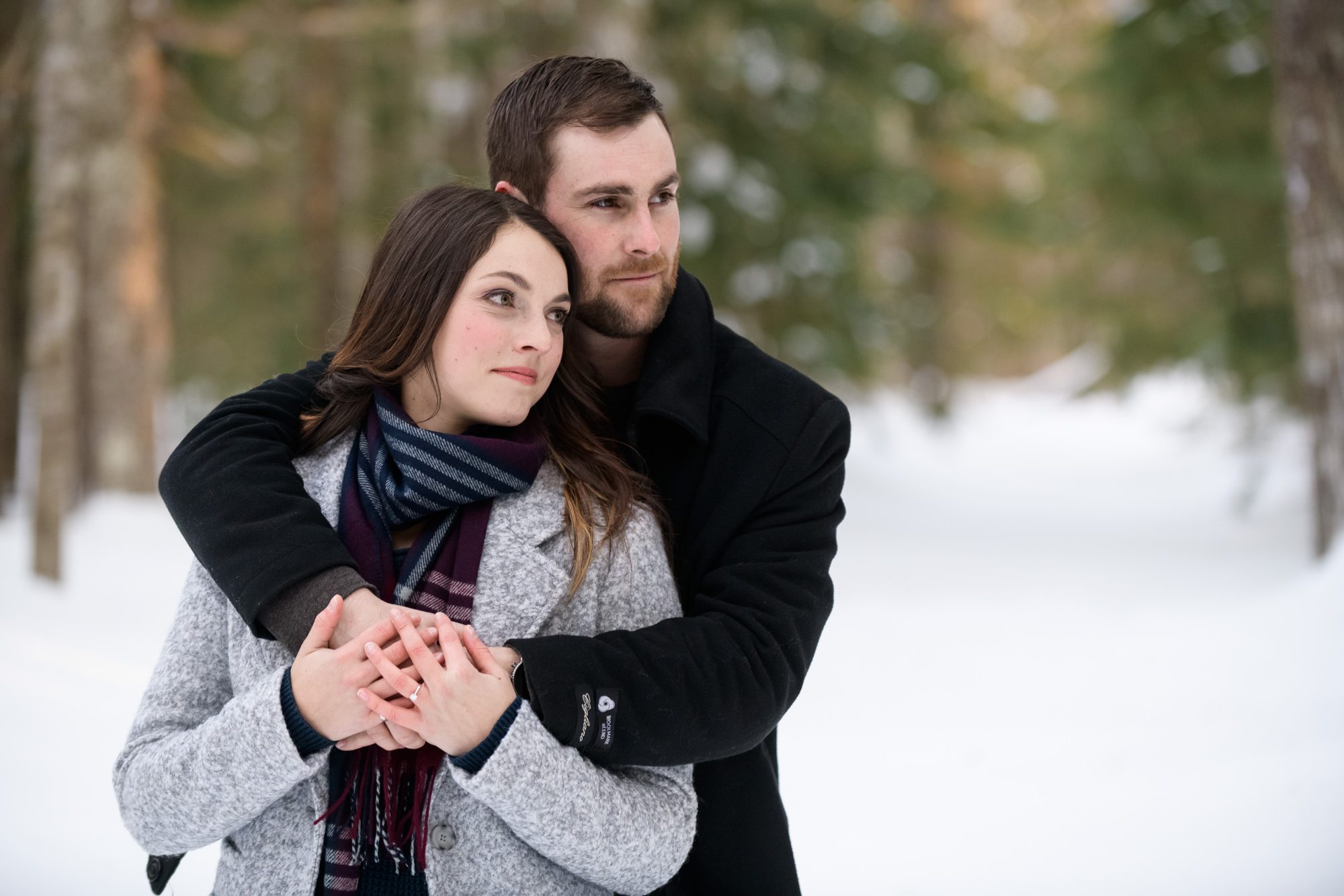 Winter engagement photos